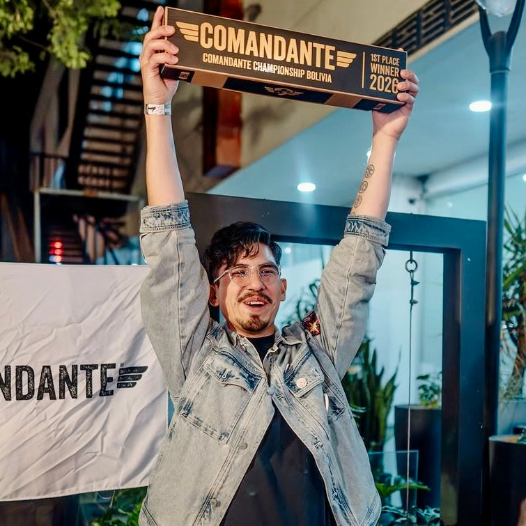 León Jose Zurita Rocha | Comandante Champion Bolivia