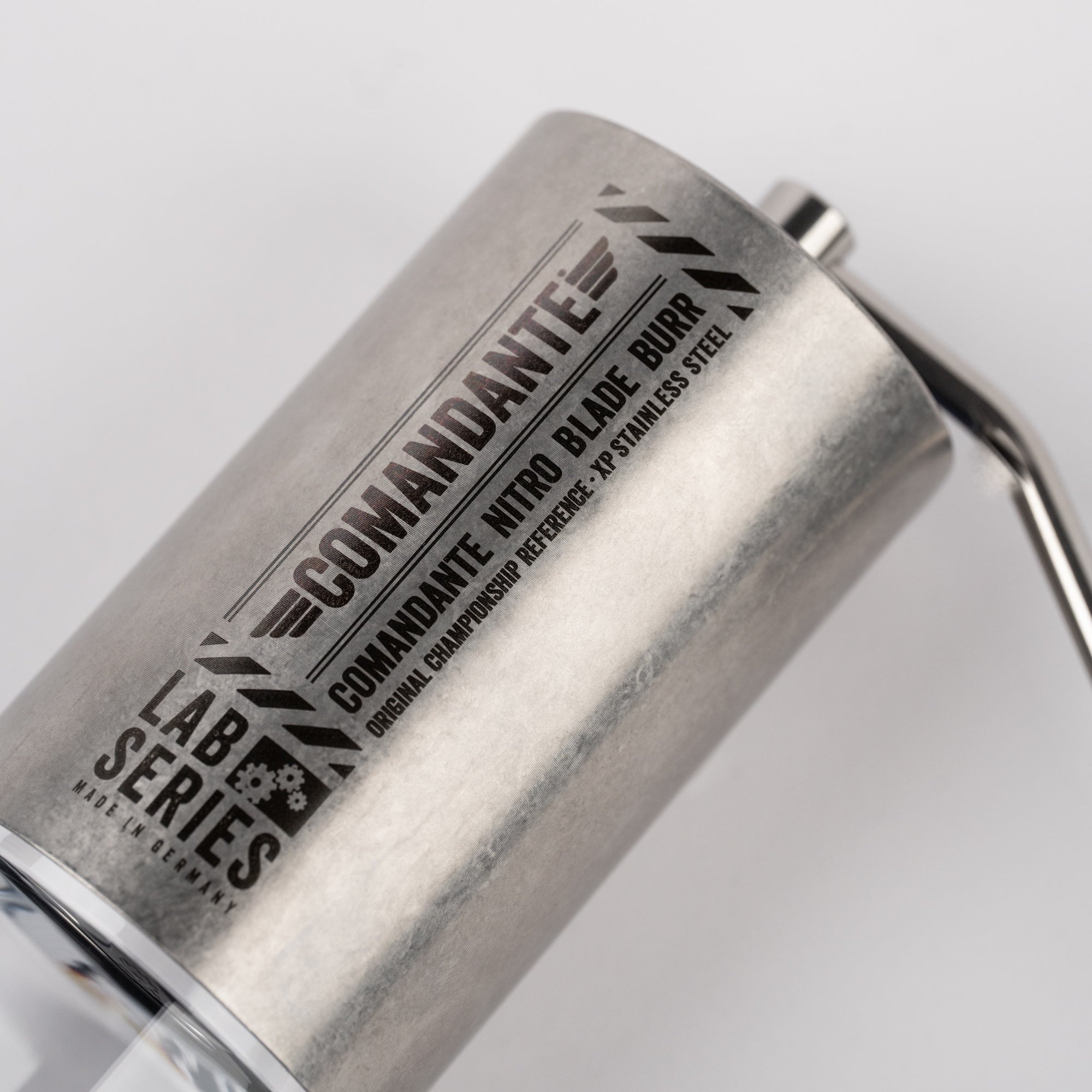 C40 LAB Series Nitro Blade